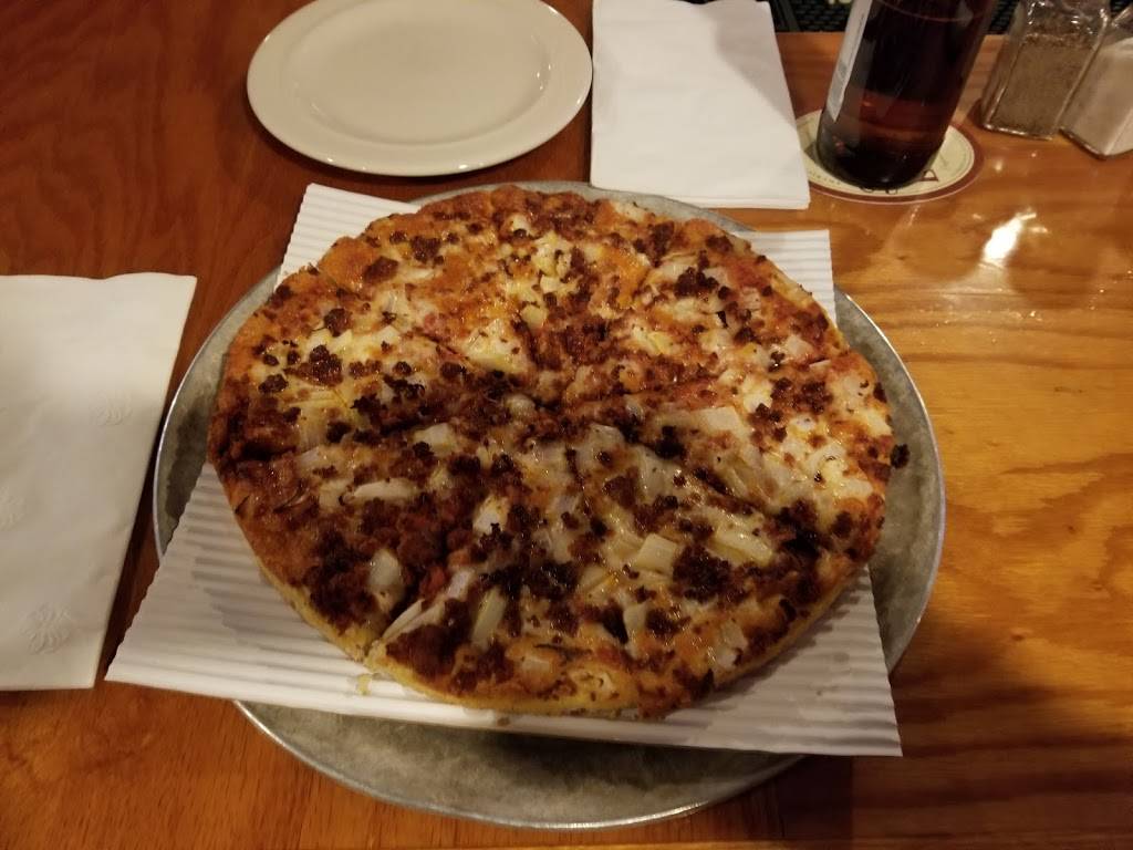 Pauls Pizza & Seafood | restaurant | 14 Benham Rd, Falmouth, MA 02540, USA | 5085485838 OR +1 508-548-5838