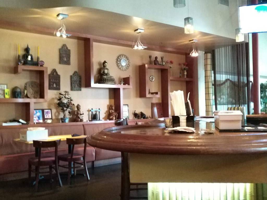 Silver Thai Cuisine | restaurant | 906 W McDermott Dr Ste 104, Allen, TX 75013, USA | 9727477452 OR +1 972-747-7452