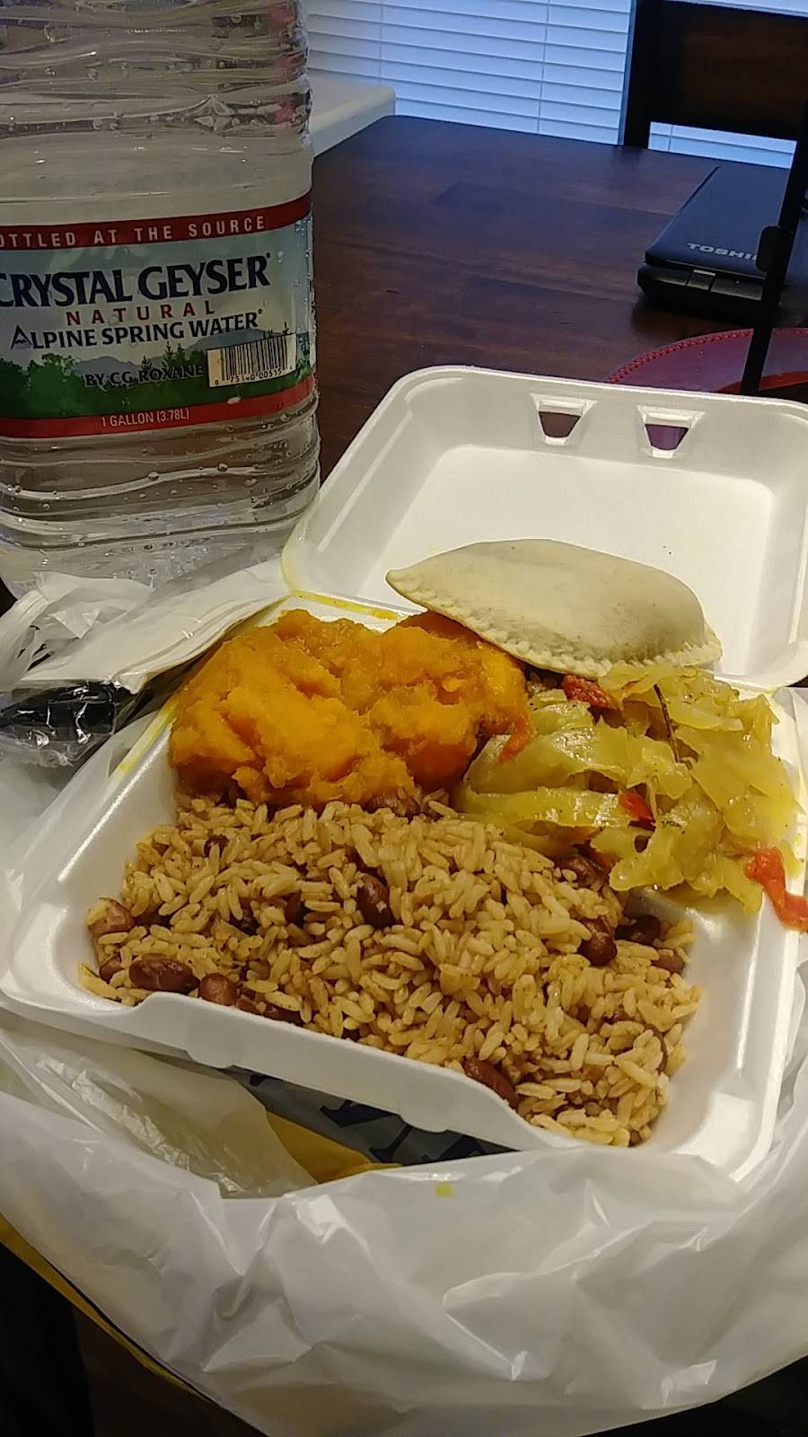 Delicious Dishes Restaurant | restaurant | 1143 Cooper St, Beverly, NJ 08010, USA | 6095316505 OR +1 609-531-6505