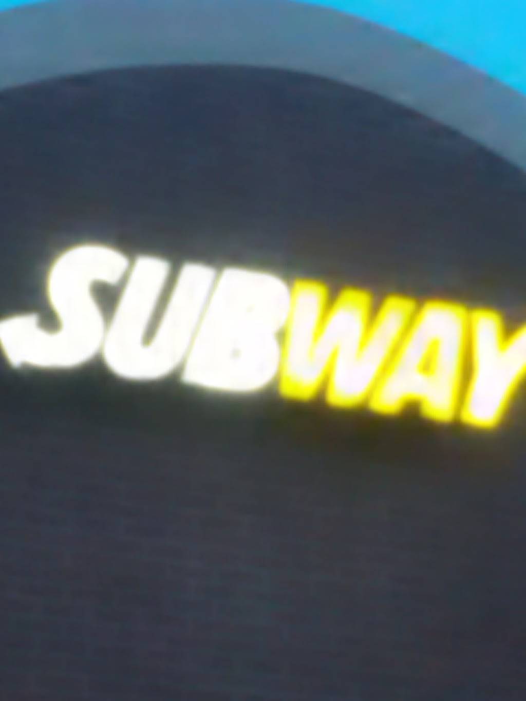 Subway | restaurant | 3314 Preston Hwy, Louisville, KY 40213, USA | 5023686650 OR +1 502-368-6650