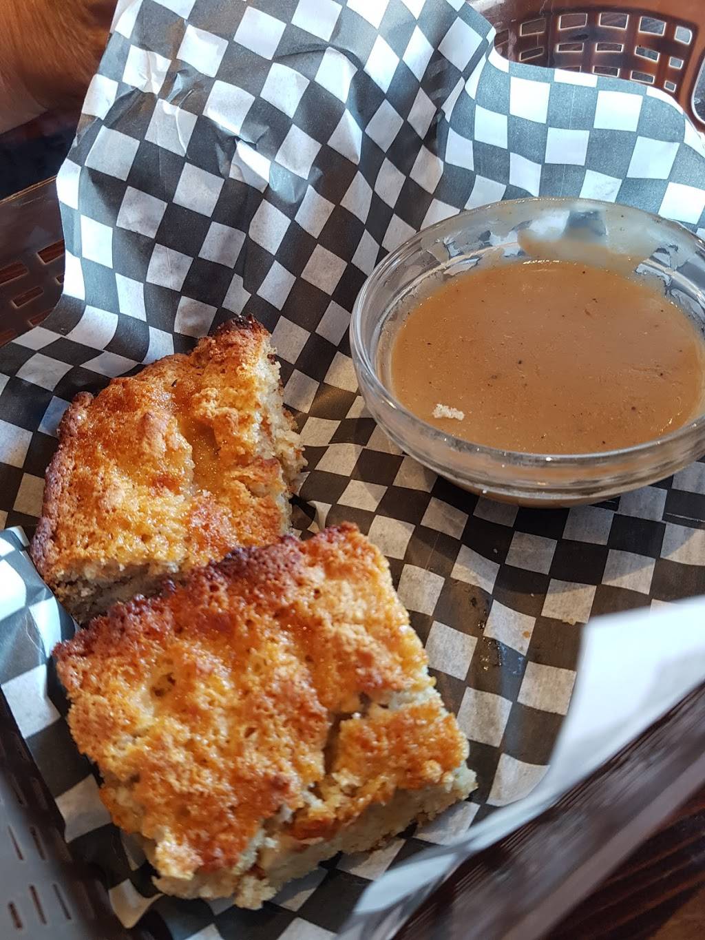 Quick Chicken Pickup | restaurant | 35 Macdonell St, Guelph, ON N1H 2Z4, Canada | 5192652882 OR +1 519-265-2882