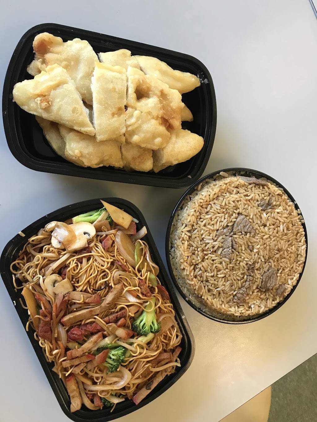 Dragon King Chinese Food | restaurant | 19415 Yonge St #3, Holland Landing, ON L9N 1L8, Canada | 9058365588 OR +1 905-836-5588