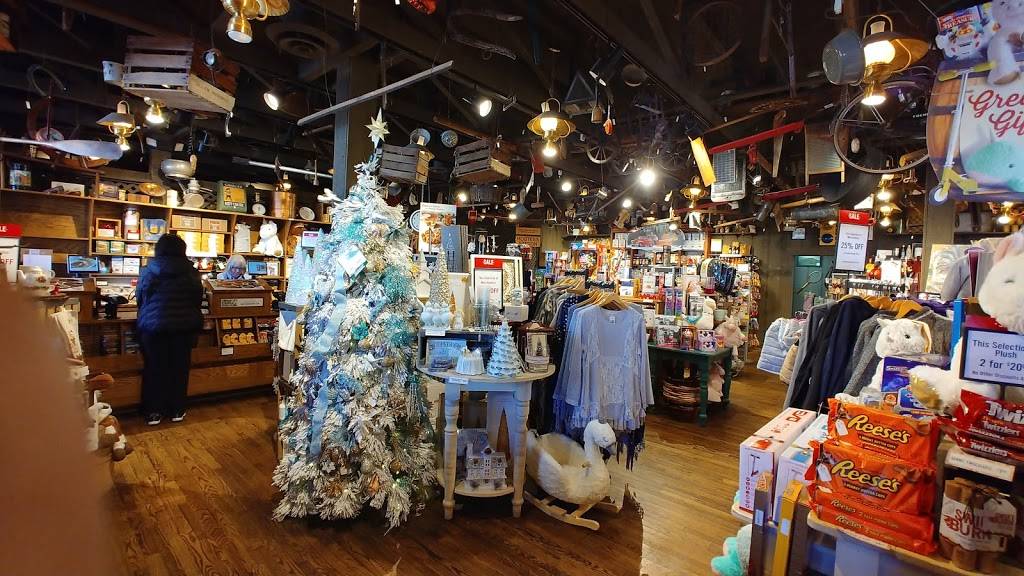 Cracker Barrel Old Country Store | restaurant | 12101 S Strang Line Rd, Olathe, KS 66062, USA | 9137809108 OR +1 913-780-9108