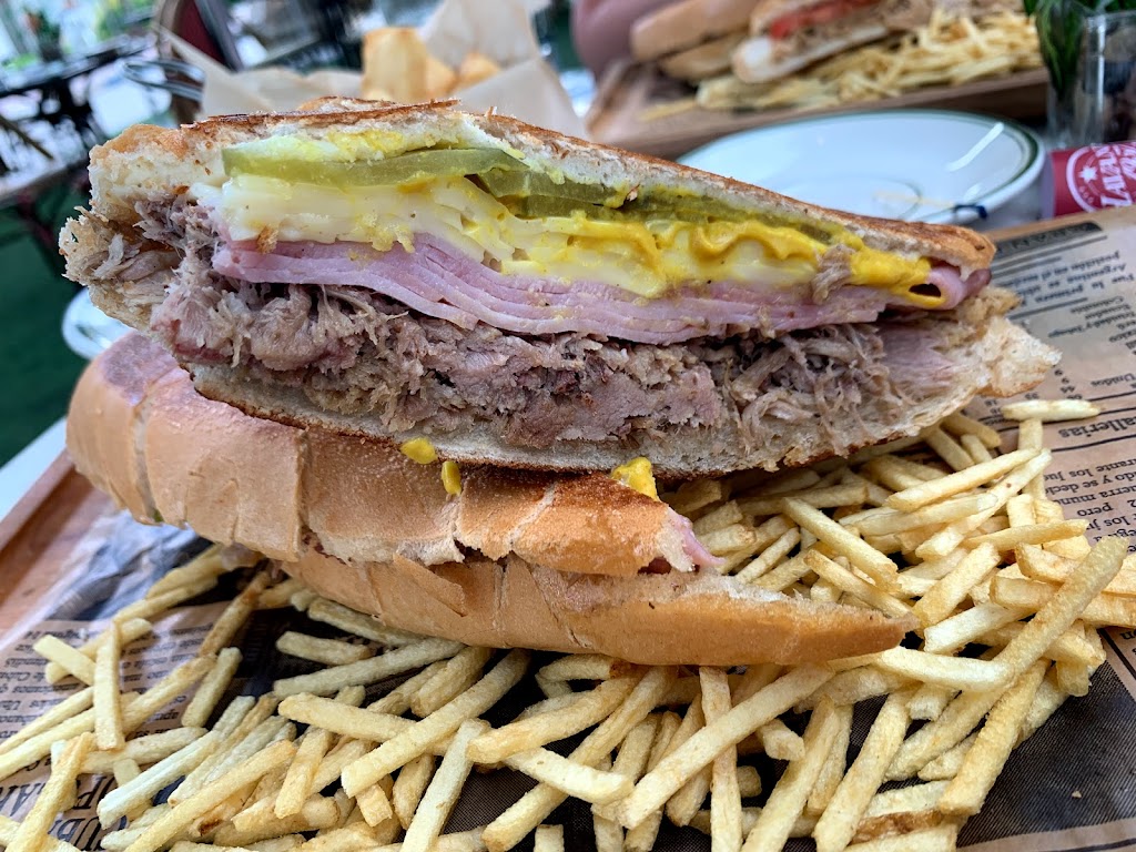 Havana 1957 Cuban Cuisine Ocean Drive | restaurant | 1410 Ocean Dr, Miami Beach, FL 33139, USA | 3057638671 OR +1 305-763-8671