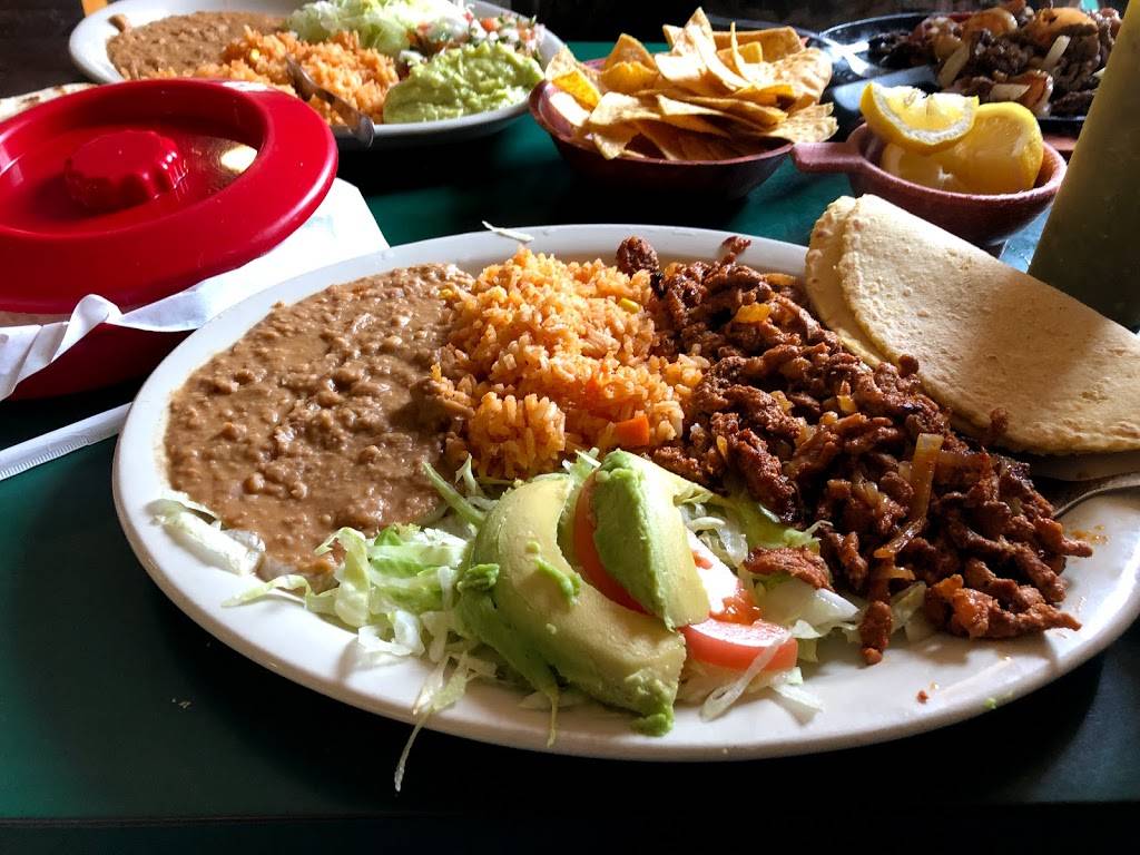 La flor de Michoacan mexican resturant | restaurant | 5368 W Military Dr, San Antonio, TX 78242, USA | 2102777978 OR +1 210-277-7978
