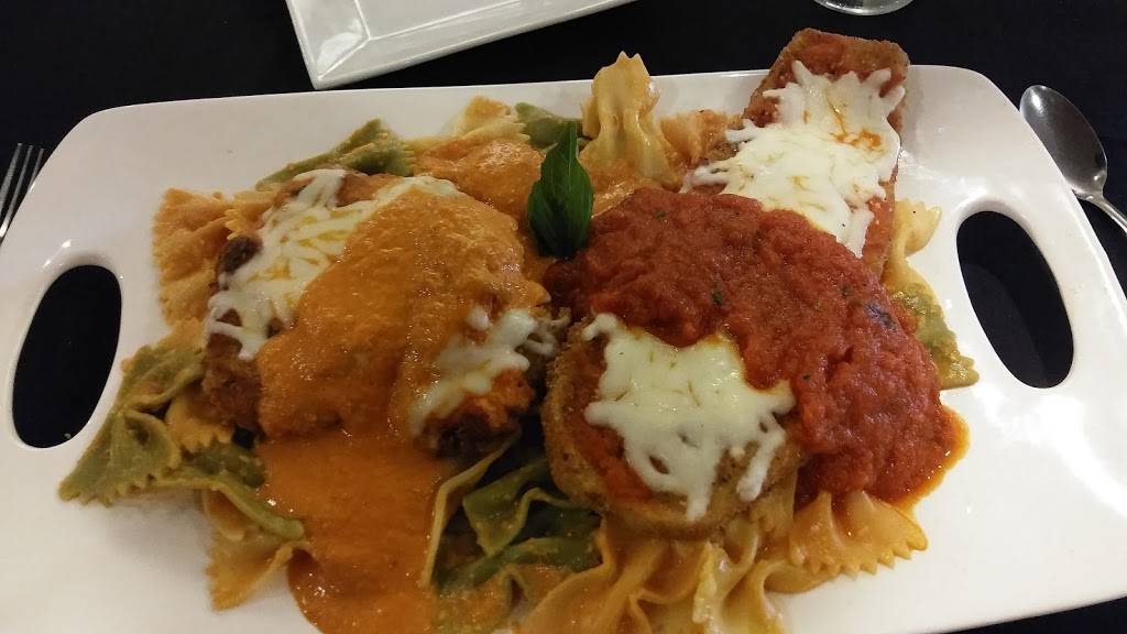 The Empire Italian Chophouse | restaurant | 1205 Washington Ave, Bay City, MI 48708, USA | 9893169356 OR +1 989-316-9356