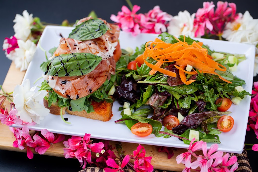 My Little Paris Café & Play | restaurant | 416 E Las Tunas Dr Unit C, San Gabriel, CA 91776, USA | 6266578811 OR +1 626-657-8811