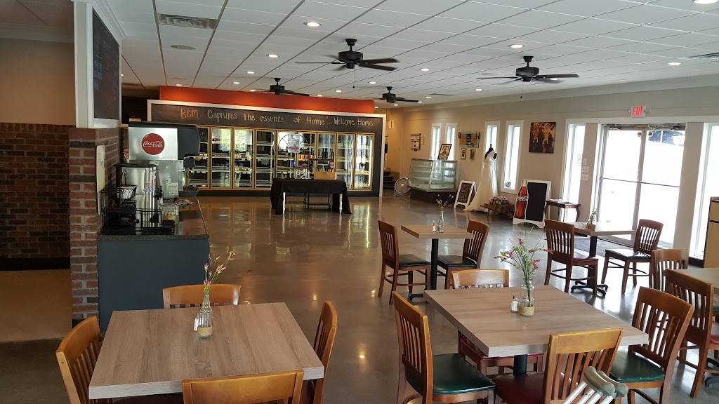 Bristol Cafe and Market | restaurant | 2600 Volunteer Pkwy, Bristol, TN 37620, USA | 4236520771 OR +1 423-652-0771