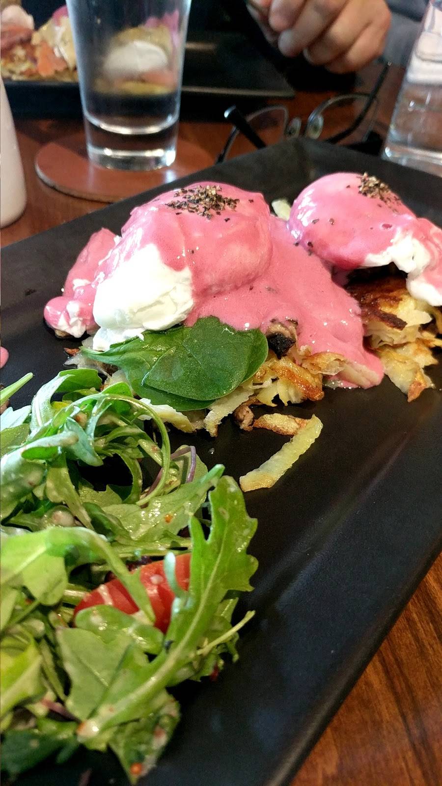 Common Good Cafe & Social House | cafe | 85 Bayfield St, Barrie, ON L4M 3A7, Canada | 7057342227 OR +1 705-734-2227