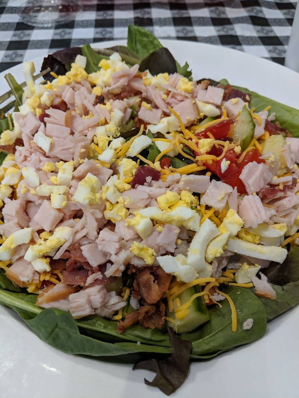 Fuscos Market | restaurant | 2900 Dreher Shoals Rd Suite A, Columbia, SC 29212, USA | 8038289795 OR +1 803-828-9795