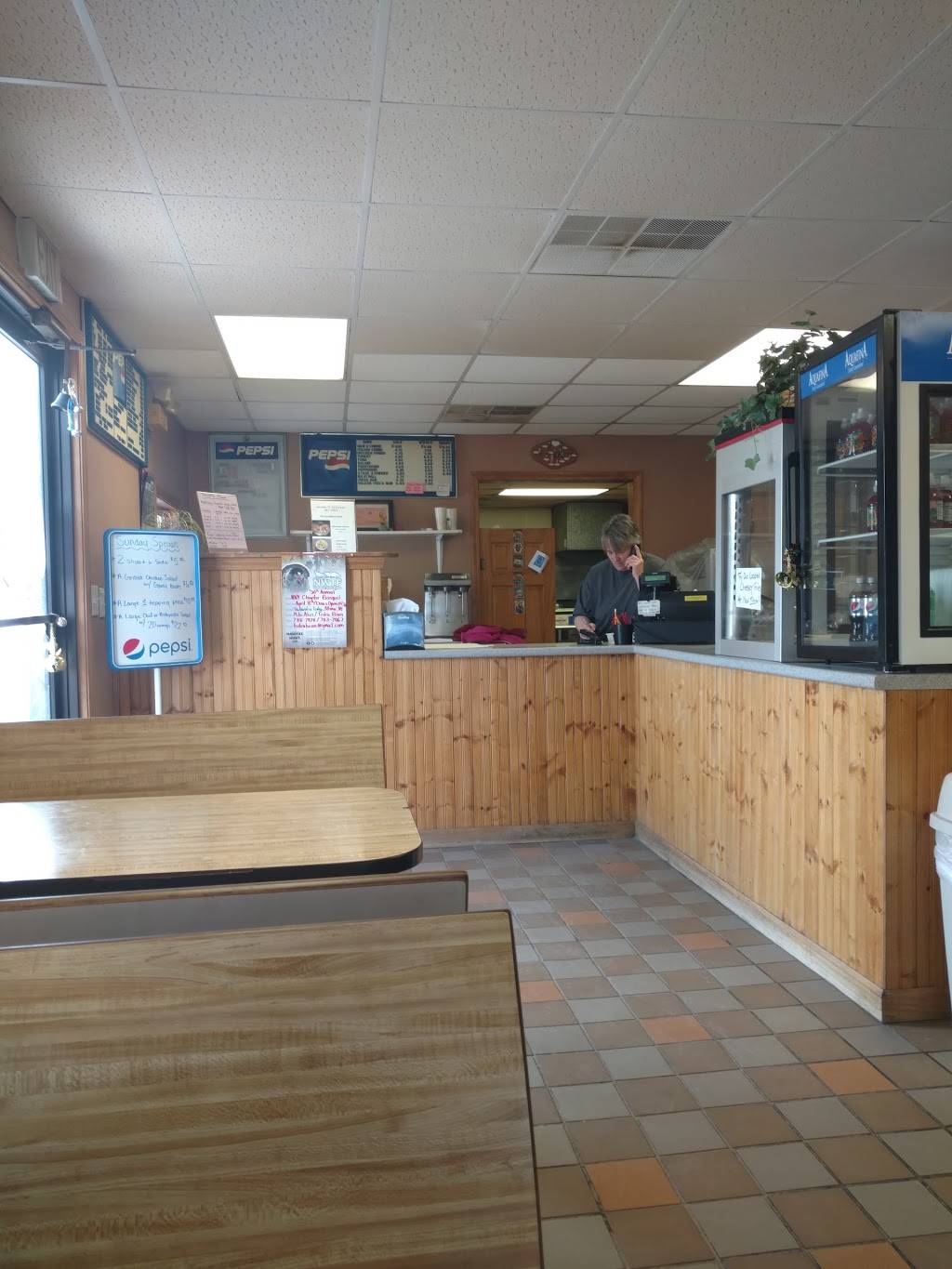 Brendas Pizzeria | restaurant | 9 Main St, Philadelphia, NY 13673, USA | 3156420004 OR +1 315-642-0004