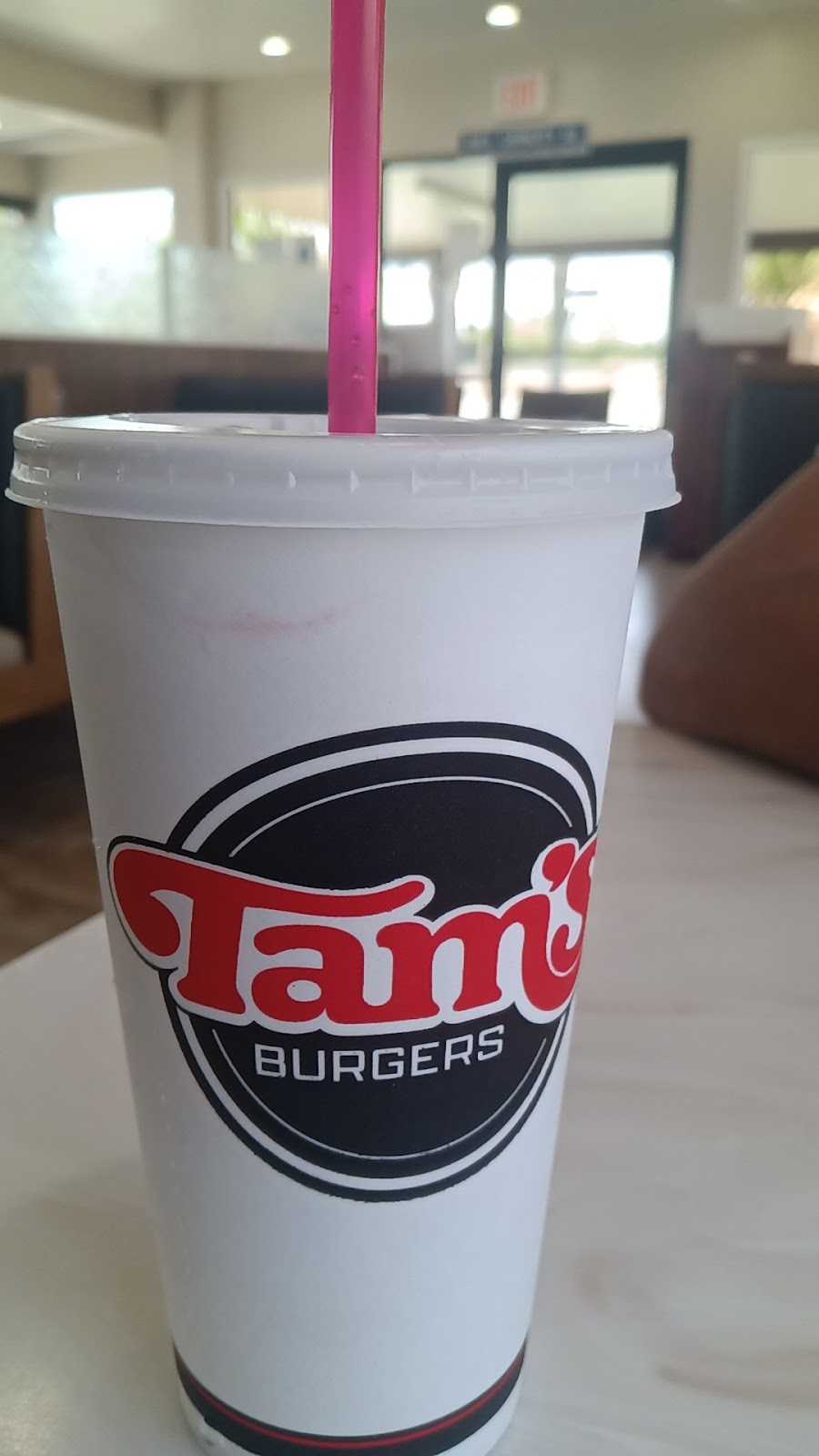 Tams Burgers | restaurant | 4680 Galena St, Riverside, CA 92509, USA | 9516814407 OR +1 951-681-4407