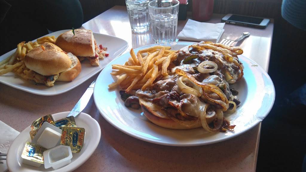 3 Guys | restaurant | 49 E 96th St, New York, NY 10128, USA | 2123483800 OR +1 212-348-3800