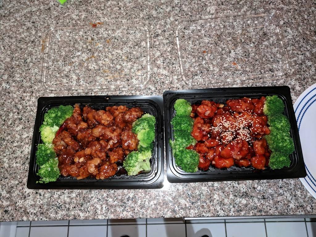 Lucky Star Chinese Restaurant | restaurant | 3028 Hobson Rd, Woodridge, IL 60517, USA | 6307951998 OR +1 630-795-1998