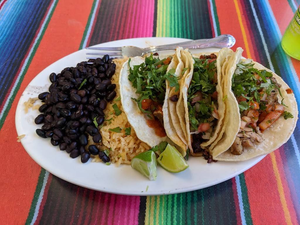 Tacos Lupita | restaurant | 194 River St, Haverhill, MA 01832, USA | 9783741839 OR +1 978-374-1839