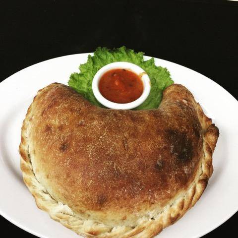 Strings Italiam Cafe | restaurant | 13761 Mono Way, Sonora, CA 95370, USA | 2096943976 OR +1 209-694-3976