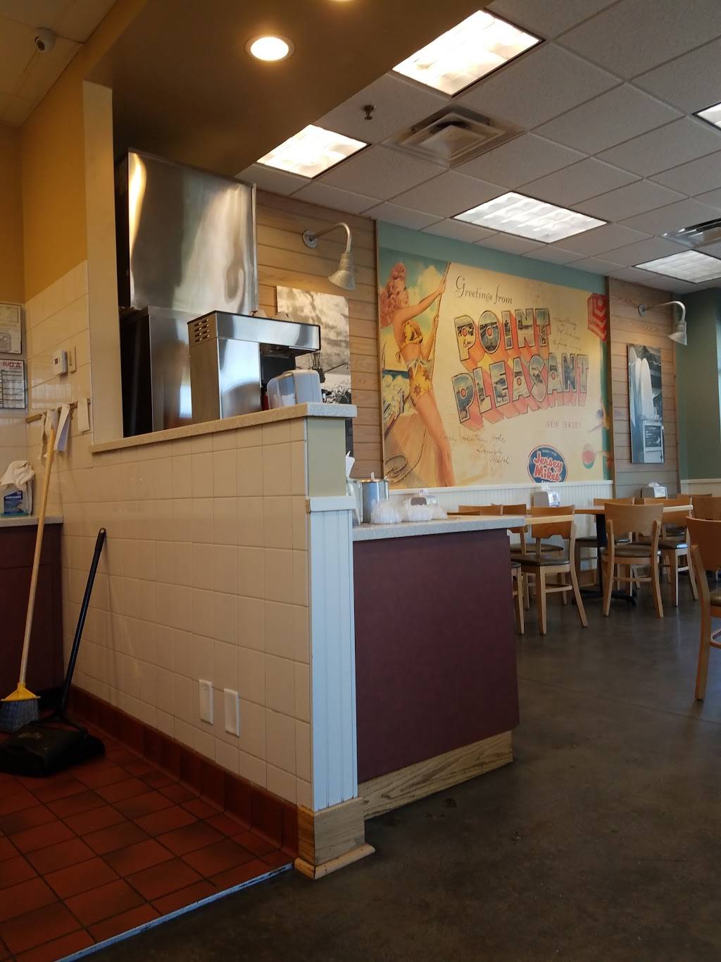 Jersey Mikes Subs | meal takeaway | 1019 Fording Island Rd Suite 105-G, Bluffton, SC 29910, USA | 8438152536 OR +1 843-815-2536