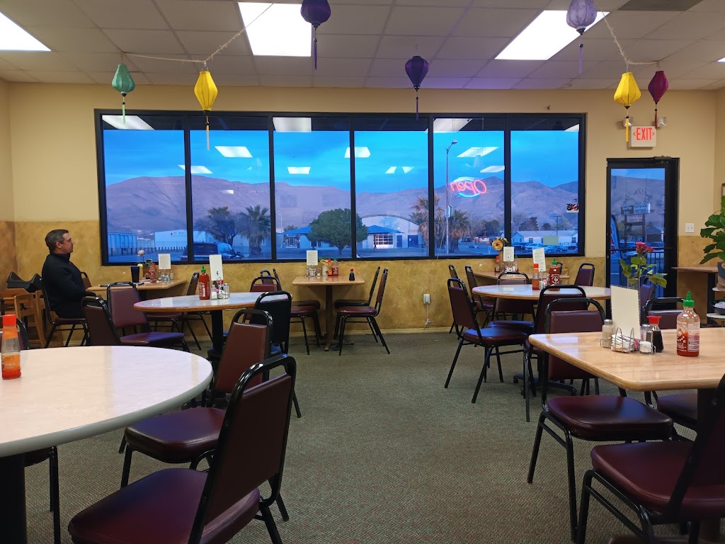 Just Pho You | restaurant | 2617 N White Sands Blvd, Alamogordo, NM 88310, USA | 5754952116 OR +1 575-495-2116