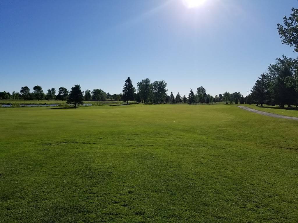 Mid Vallee Golf Course | restaurant | 3850 Mid Valley Dr, De Pere, WI 54115, USA | 9205326644 OR +1 920-532-6644