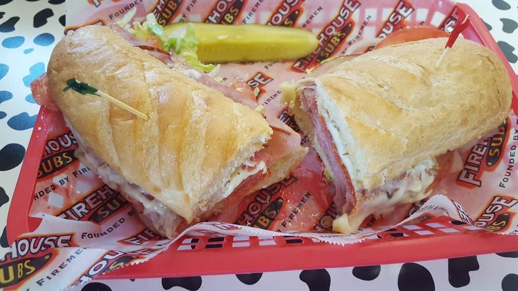 Firehouse Subs | meal delivery | 4123 N Sterling Ave, Peoria, IL 61615, USA | 3096819277 OR +1 309-681-9277