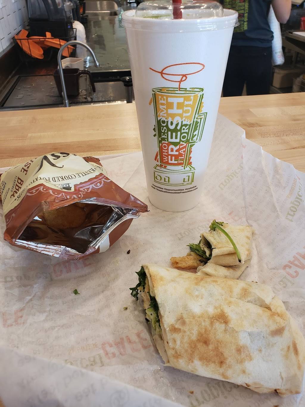 Tropical Smoothie Cafe | restaurant | 29486 Woodward Ave, Royal Oak, MI 48073, USA | 2489518987 OR +1 248-951-8987