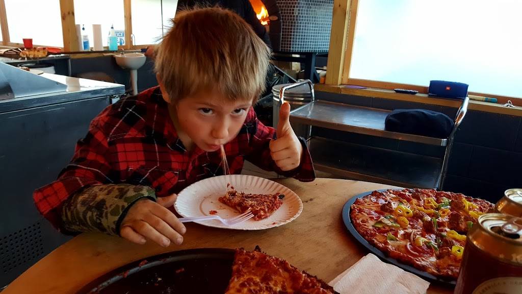 Lynchburg Cigar Co. | restaurant | 13 Hiles St, Lynchburg, TN 37352, USA | 9314644103 OR +1 931-464-4103