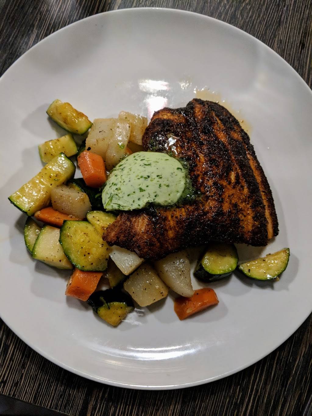 Alamo Square Seafood Grill | restaurant | 803 Fillmore St, San Francisco, CA 94117, USA | 4154402828 OR +1 415-440-2828