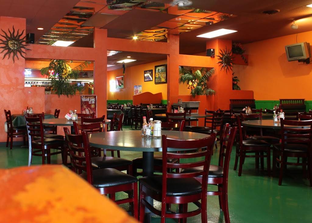 El Salto | restaurant | Golden Gate Plaza, Maumee, OH 43537, USA | 4198870211 OR +1 419-887-0211