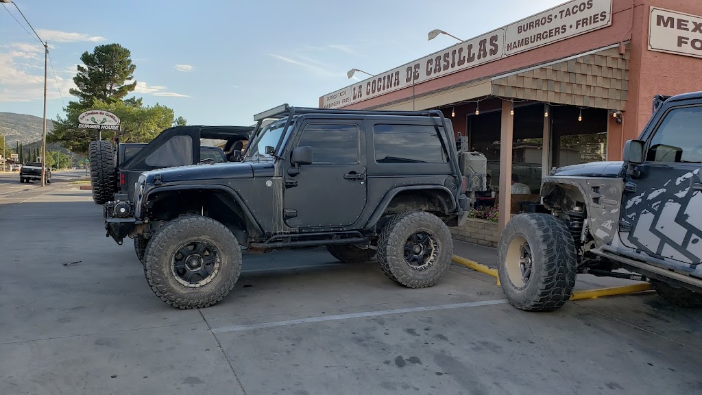 Burger House | restaurant | 812 Live Oak St, Miami, AZ 85539, USA | 9284739918 OR +1 928-473-9918