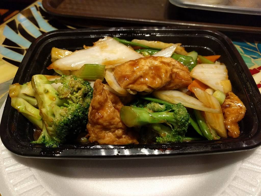 Phantasia | restaurant | 1 Mohegan Sun Blvd, Uncasville, CT 06382, USA | 8608629912 OR +1 860-862-9912