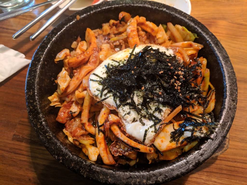 Masijta Grill | restaurant | 202 N Race St, Urbana, IL 61801, USA | 2175521188 OR +1 217-552-1188