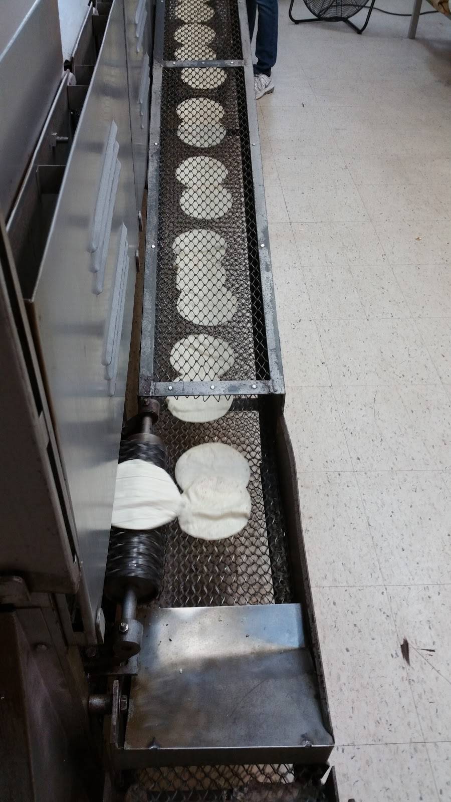 Tortilleria Tierra Caliente | restaurant | 1607 E McKinney St #800, Denton, TX 76209, USA | 9403201555 OR +1 940-320-1555