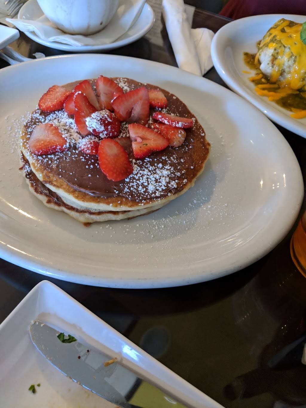 Cafe On Victory | cafe | 1608 Victory Blvd, Glendale, CA 91201, USA | 8182472200 OR +1 818-247-2200