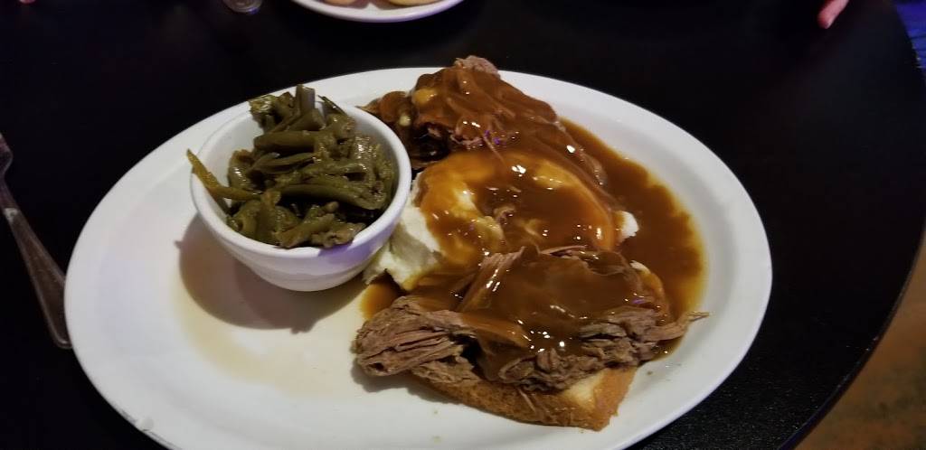 Little Daves Roadhouse | restaurant | 1092 By Pass Rd, Brandenburg, KY 40108, USA | 2704227832 OR +1 270-422-7832