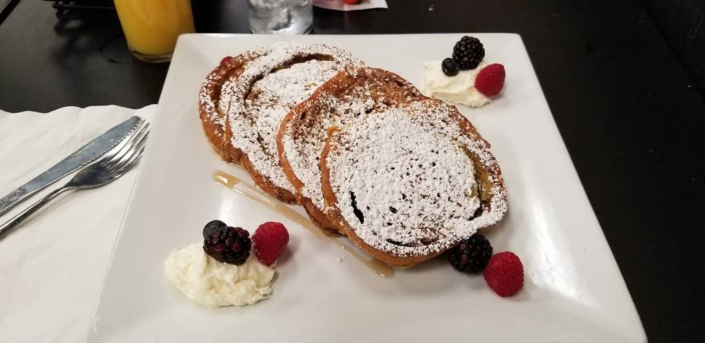 SuperChefs Breakfast & More | restaurant | 199 E Broad St, Columbus, OH 43215, USA | 6142219663 OR +1 614-221-9663