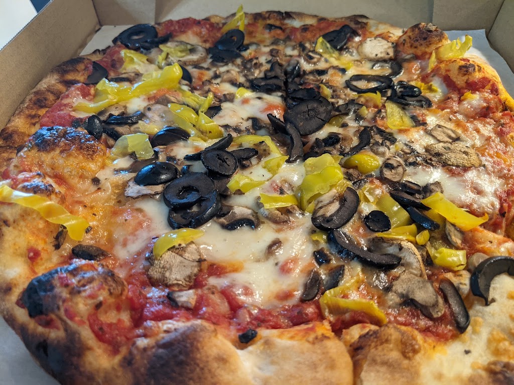 Red Sauce Pizza | restaurant | 4641 NE Fremont St, Portland, OR 97213, USA | 5032884899 OR +1 503-288-4899