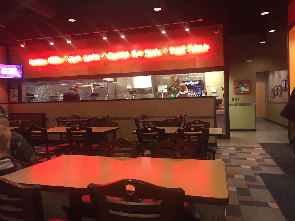 PepperJax Grill | restaurant | 6719 University Ave, Cedar Falls, IA 50613, USA | 3192666180 OR +1 319-266-6180