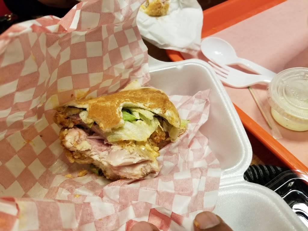 Student Biryani | restaurant | 1010 Dream Crest Rd, Mississauga, ON L5V 3A4, Canada | 9052161071 OR +1 905-216-1071