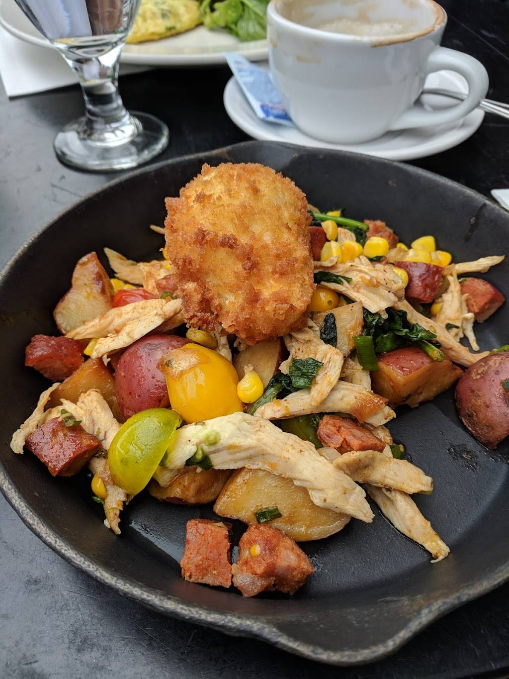 Hudson Hound | restaurant | 575 Hudson St, New York, NY 10014, USA | 2127966213 OR +1 212-796-6213