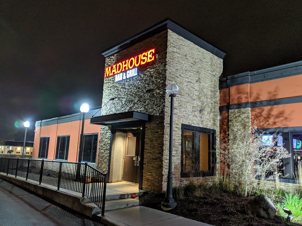 Madhouse Bar & Grill | restaurant | 32787 Stephenson Hwy, Madison Heights, MI 48071, USA | 2489518955 OR +1 248-951-8955