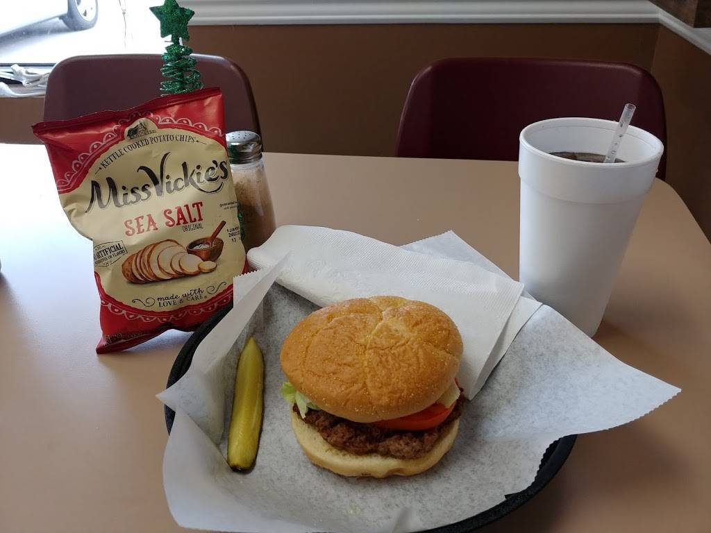 Ebs Eats & Treats | restaurant | 4620 Mill Branch Ln, Knoxville, TN 37938, USA | 8659222227 OR +1 865-922-2227