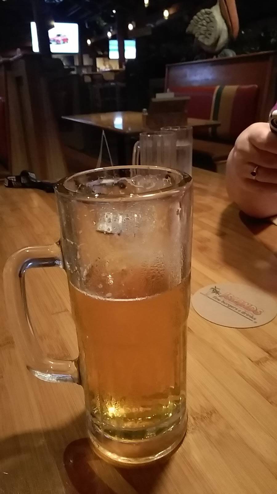 Islands Restaurant Clairemont Mesa | restaurant | 7637 Balboa Ave, San Diego, CA 92111, USA | 8585698866 OR +1 858-569-8866