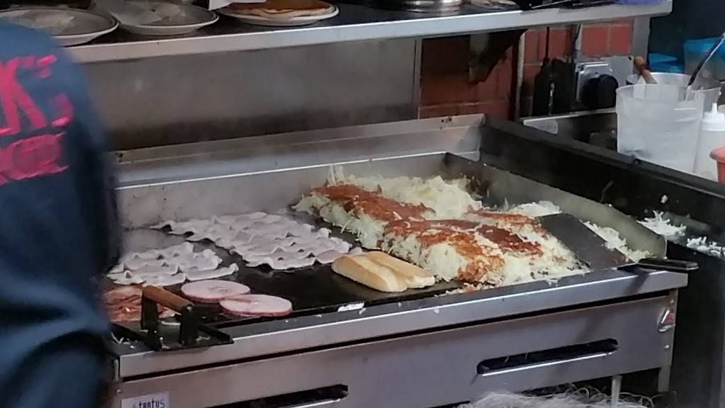 Chucks Hamburgers | restaurant | 5939 Pacific Ave, Stockton, CA 95207, USA | 2094739977 OR +1 209-473-9977