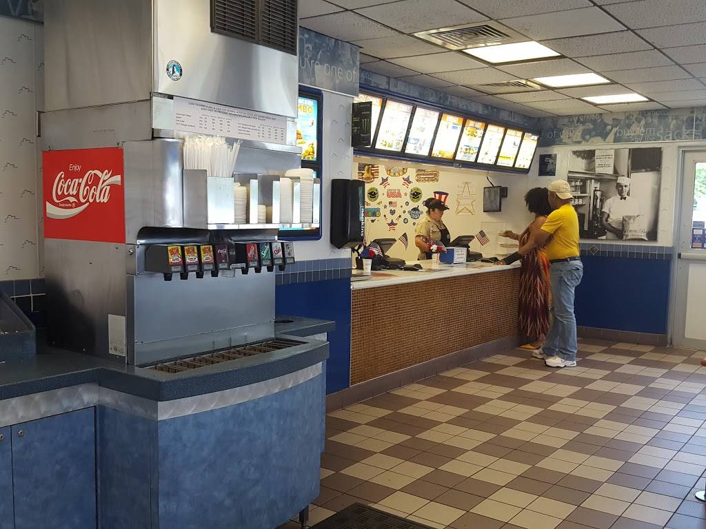 White Castle | restaurant | 2201 Middle Country Rd, Centereach, NY 11720, USA | 6314673147 OR +1 631-467-3147