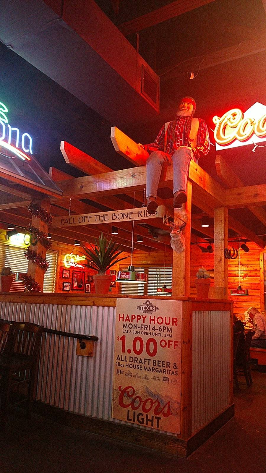 Texas Roadhouse | restaurant | 231 W 104th Ave, Northglenn, CO 80234, USA | 3032553454 OR +1 303-255-3454