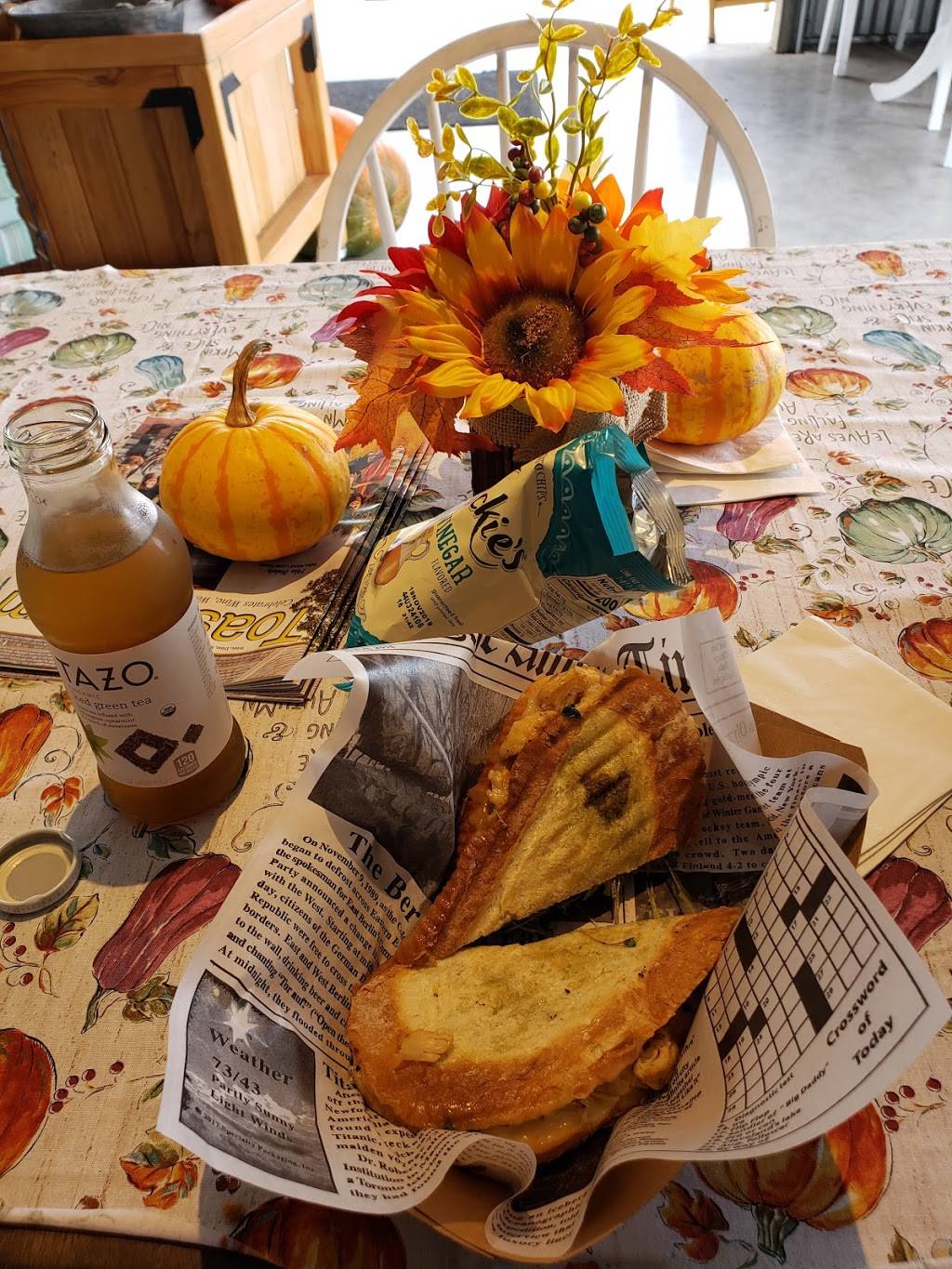 Fresh Pickens | restaurant | 58 Ranch Rd 1376, Fredericksburg, TX 78624, USA | 8303049000 OR +1 830-304-9000