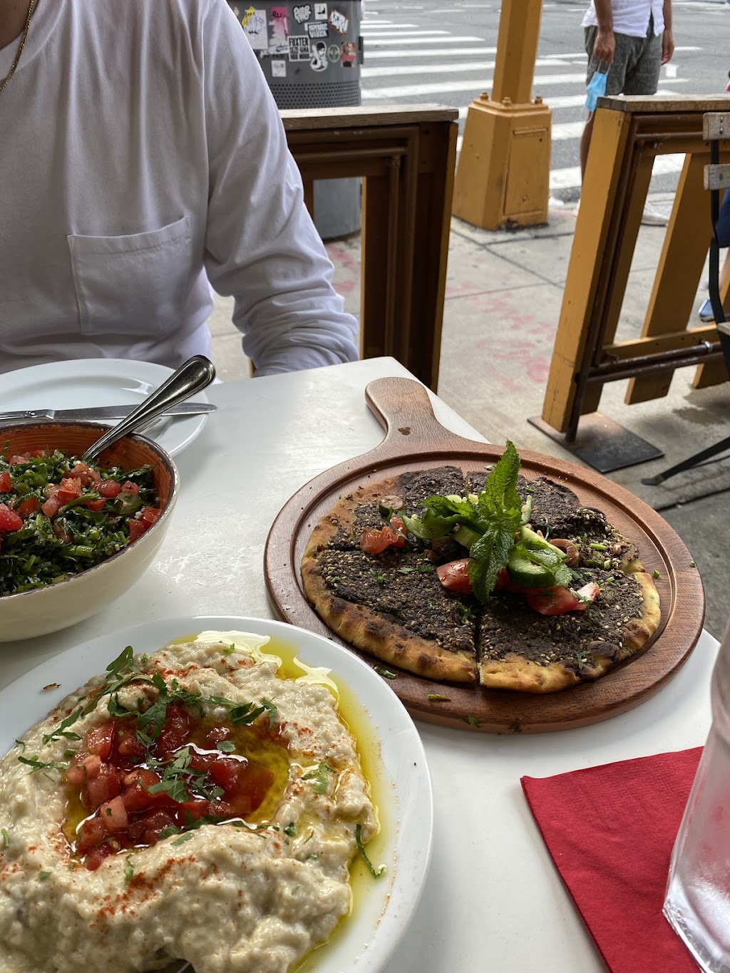 Au Zaatar | restaurant | 1063 1st Ave., New York, NY 10022, USA | 2126253982 OR +1 212-625-3982