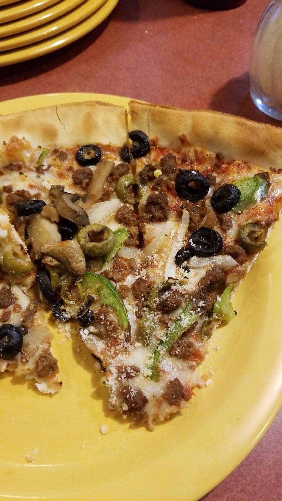 Pizza Inn | restaurant | 310 US-67, Midlothian, TX 76065, USA | 9727755511 OR +1 972-775-5511