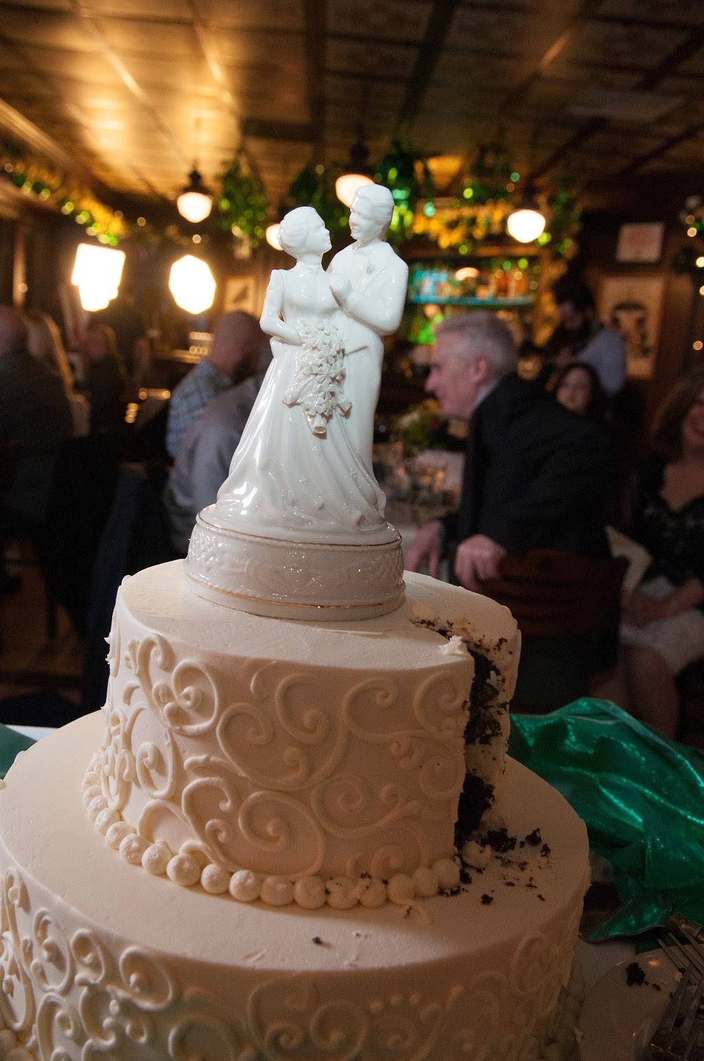 Irish Wedding Music | restaurant | 60 E Monroe St Unit 3008, Chicago, IL 60603, USA | 3128849102 OR +1 312-884-9102