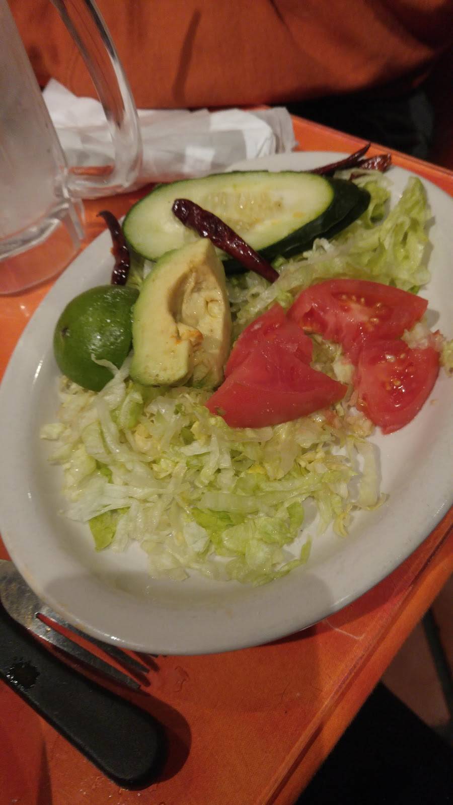 La Villa Mexican Grill & Seafood | restaurant | 2256 Murfreesboro Pike, Nashville, TN 37217, USA | 6153659979 OR +1 615-365-9979